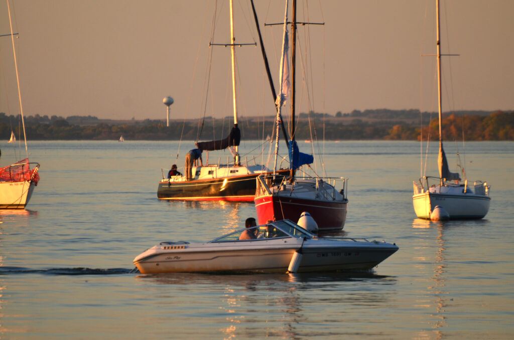 Lake Mendota Boat Rental